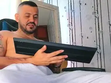 Chaturbate Free Porn Cam of alphadrip