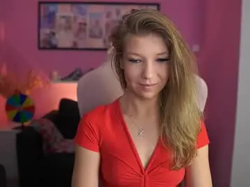 Chaturbate Live Sex Cam of missicute18