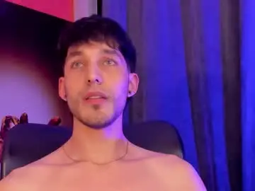 Chaturbate Watch Live Sex Cams of noah_brigth