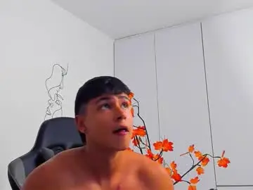 Chaturbate Nude Webcam of oliver_bray