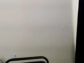 Chaturbate Free Porn Cam of olivia_red_