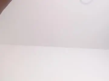 Chaturbate Live Sex Cam of drake_brown_23