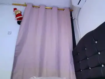 Chaturbate Nude Webcam of mia_depp