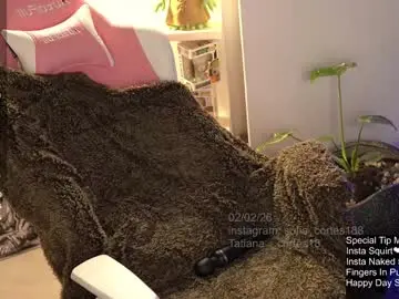 Chaturbate Sex Cam of tatiana__cortes18