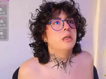 Chaturbate Watch Live Sex Cams of velvetkai_nom