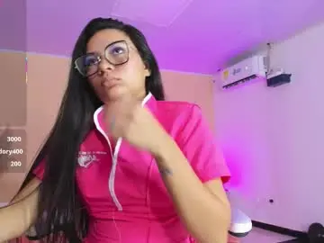 Chaturbate Live Sex Cam of _pocahontas_love