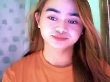 Chaturbate Live Sex Cam of chinny_fuckdoll