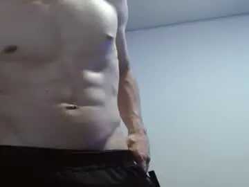 Chaturbate Live Sex Cam of erickk_565