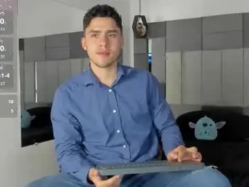 Chaturbate Free Live Porn of liamnovak