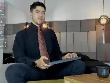 Chaturbate Watch Live Sex Cams of liamnovak