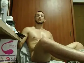 Chaturbate Free Live Porn of marcusmilarc