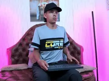 Chaturbate Sex Cam of noah_blake0