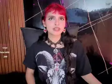 Chaturbate Live Sex Cam of raven_rox_