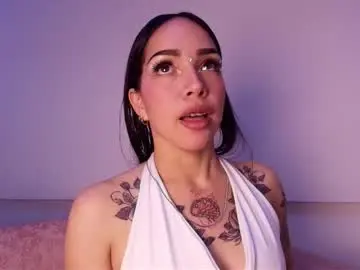 Chaturbate Live Sex Cam of candy_dim