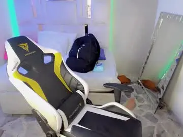 Chaturbate Adult Video Chat of d_moneyy_