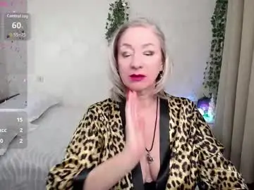 Chaturbate Sex Cam of hunters_woman