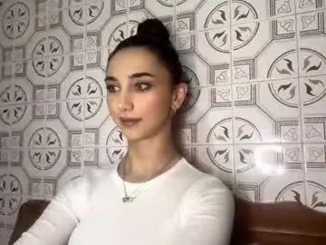 Chaturbate Adult Webcams of lilihalvorsen