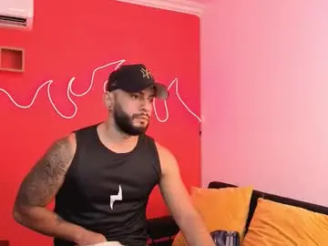 Chaturbate Free Live Porn of mike_savage3