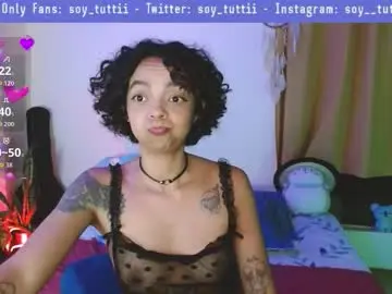 Chaturbate Live Porn of sweet_bluee