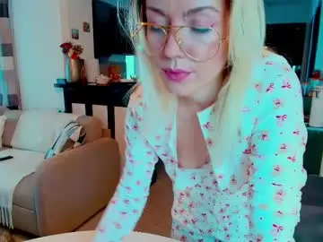 Chaturbate Live Sex Cam of andromedasoul