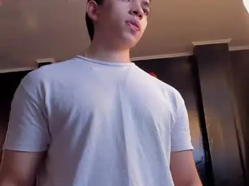 Chaturbate Free Live Porn of julian_mercier