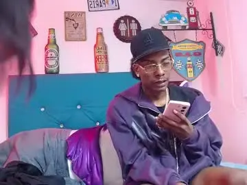 lili_roussi from chaturbate