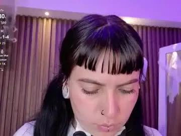 Chaturbate Live Porn of lucy_smith7