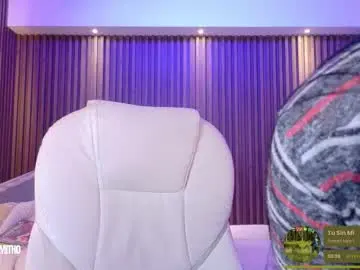 Chaturbate Adult Video Chat of lucy_smith7