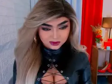 luxsasha from chaturbate