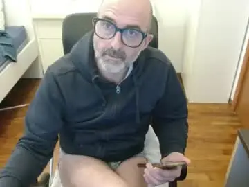 Chaturbate Adult Webcams of new_simi_74