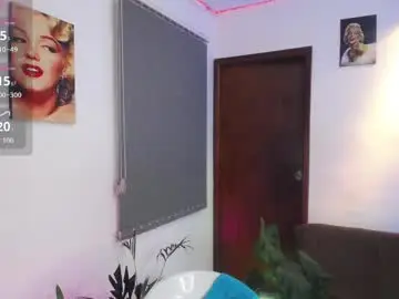 Chaturbate Free Porn Cam of shellsy_hans