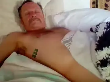 steviehard7 from chaturbate