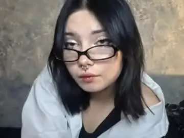 Chaturbate Live Sex Cam of alberthamazierski