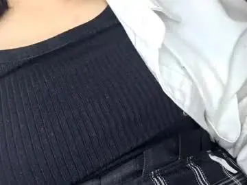 Chaturbate Live Porn of alberthamazierski