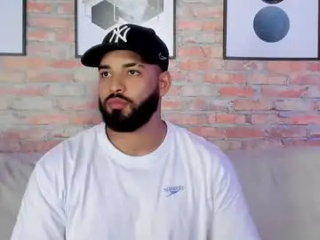 Chaturbate Free Porn Cam of chris_varden