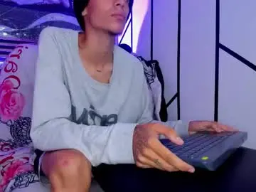 Chaturbate Live Sex of ell_pbc