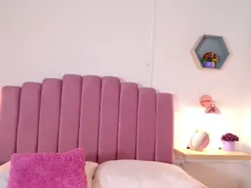 Chaturbate Live Porn of katia_moree