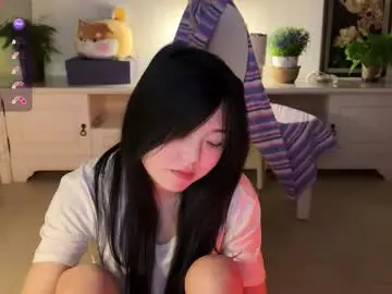 Chaturbate Live Sex Cam of liunana