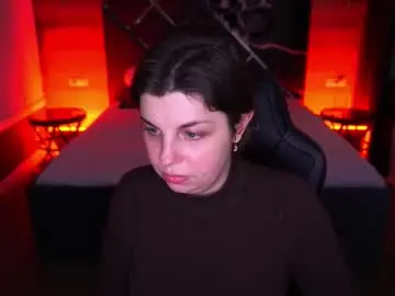 mirandawarm from chaturbate