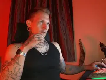 Chaturbate Adult Video Chat of paulvelvet