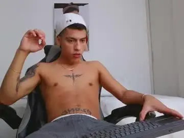 Chaturbate Nude Webcam of russell_adams_