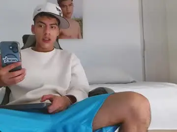 Chaturbate Free Live Porn of russell_adams_