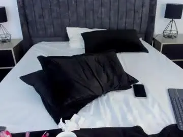 Chaturbate Best live sex cam show of annybombastic