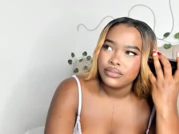 kaseydelvey from chaturbate