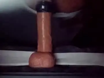 Chaturbate Live Porn of makeunumb88