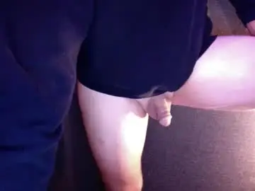 Chaturbate Live Sex Cam of phatassgasmgirl