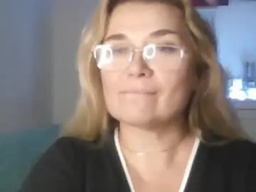 Chaturbate Live Sex Cam of vionerra