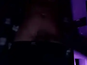 Chaturbate Adult Webcams of adrianohunt