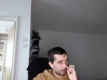 Chaturbate Watch Live Sex Cams of bogdangu