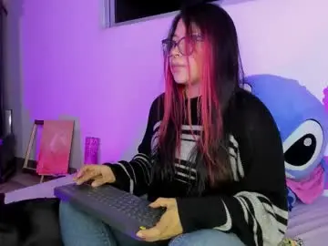 Chaturbate Best live sex cam show of emy_xdy